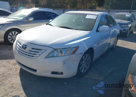 2009 Toyota Camry Xle z USA, uszkodzony, nr VIN 4T1BE46K49U867932